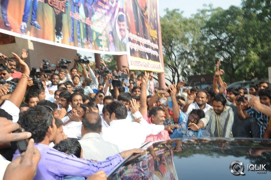 Legend-Movie-Hungama-at-Bramaramba-Theatre